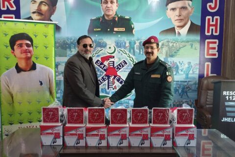 HBWS donates BP Apparatus to Rescue 1122_4