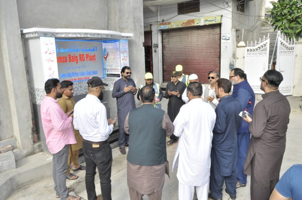 Hamza Baig Welfare Society Inaugurates Third RO Plant in Professor Colony Jhelum12